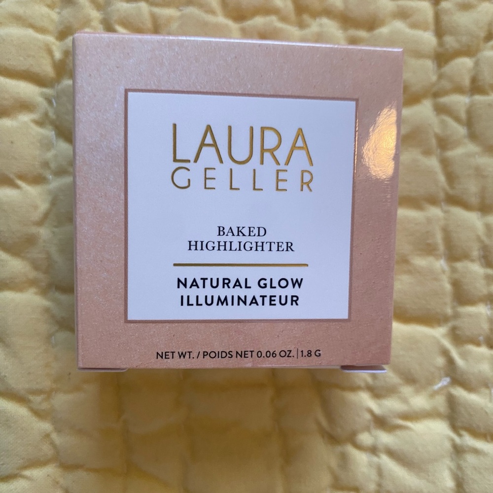 Laura Geller French Vanilla Highlighter Compact